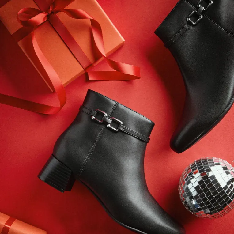 Clarks：黑五大促开启！全场低至4折