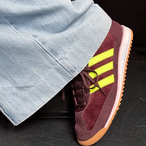 Designer Shoe Warehouse：大牌促销！入手卡骆驰、Dr. Martens、阿迪达斯等