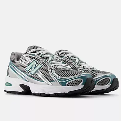 New Balance 740 运动鞋