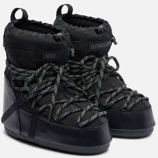 上新！MONCLER GRENOBLE x Moon Boot 黑色短靴