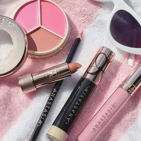 Anastasia Beverly Hills：全场彩妆热卖 无门槛7折