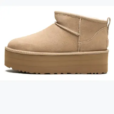 UGG 经典厚底雪地靴