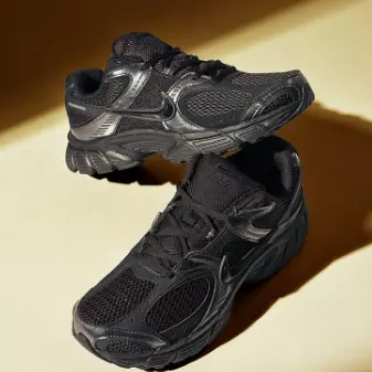 JD Sports 美国：运动潮货年末大促 关注 Nike、New Balance 、ON