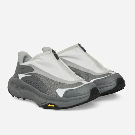 HOKA ONE ONE Project Transport 灰色运动鞋