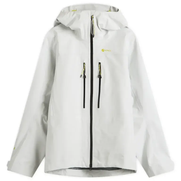 END. x Montane Alta XT 夹克