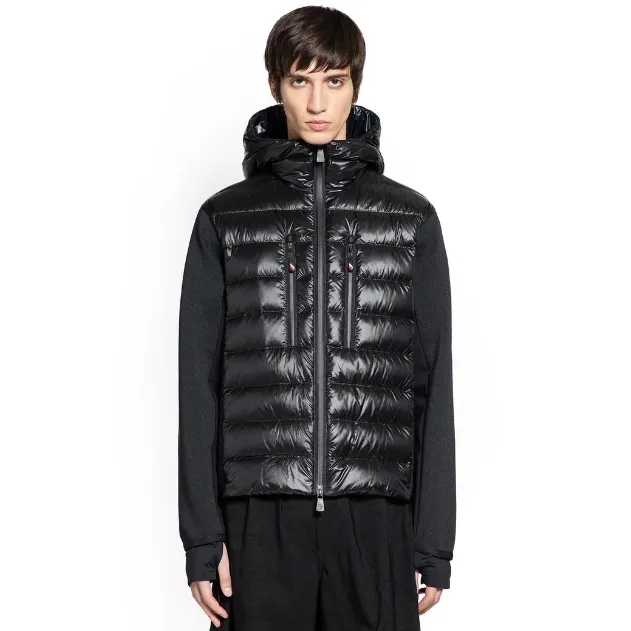 MONCLER GRENOBLE 黑色连帽羽绒服