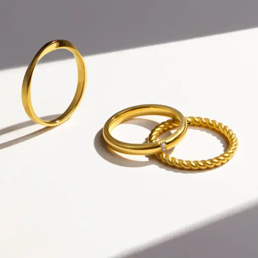 中国香港周生生官网：简约日常金饰 随心混搭的完美首选