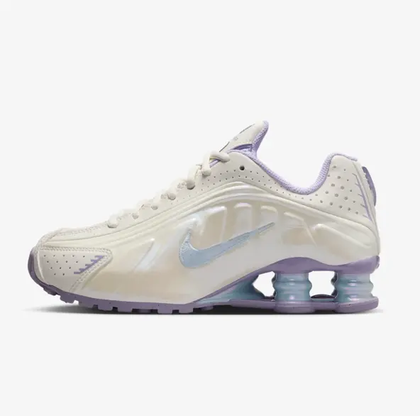 Nike Shox R4 运动鞋