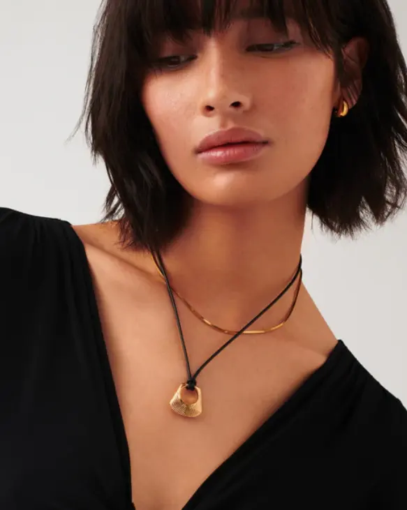 易烊千玺同款！Missoma 守护符黑绳项链