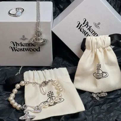 FRASERS：Vivienne Westwood 西太后专场 入土星项链、耳环等