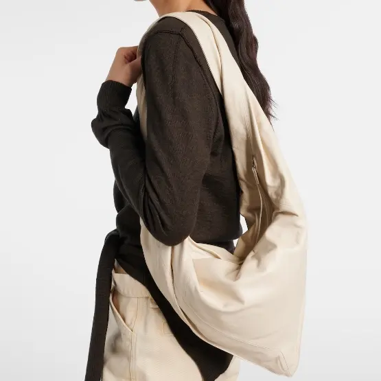 LEMAIRE 白色小号围巾包