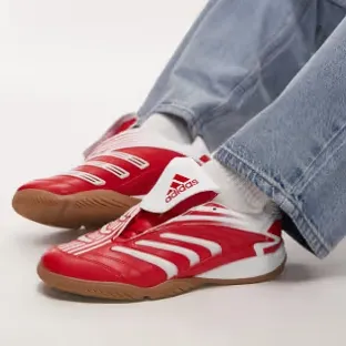 Adidas Originals 阿迪达斯 Predator Sala 红色运动鞋