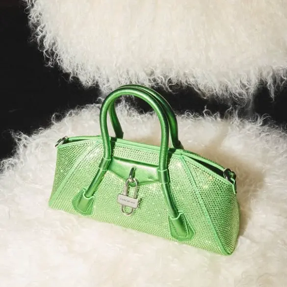 Yoox Asia：大牌时尚上新热卖 关注 BURBERRY、ACNE STUDIOS 等