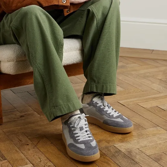 AXEL ARIGATO Dice 灰色绒面运动鞋