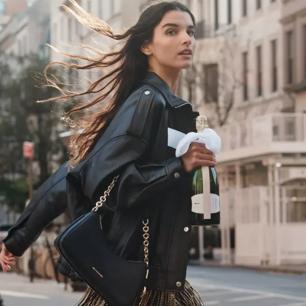 Michael Kors：折扣区热卖 入明星同款包袋