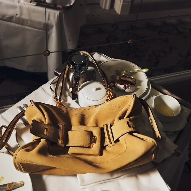 Yoox Asia：时尚热卖！关注马吉拉、MAX MARA 等