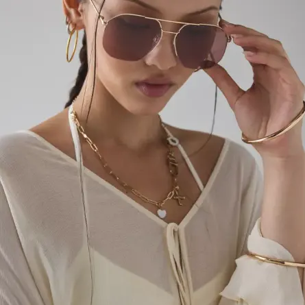 Urban Outfitters：折扣区热卖 精选包包、配饰等