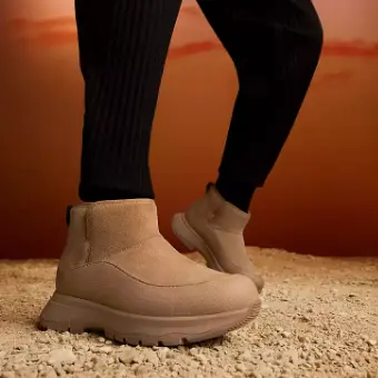 FitFlop 绒面革裸靴