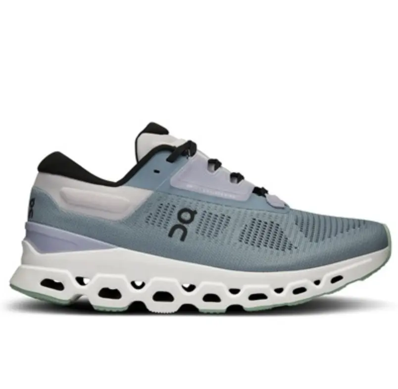 On Running Cloudstratus 3 运动鞋