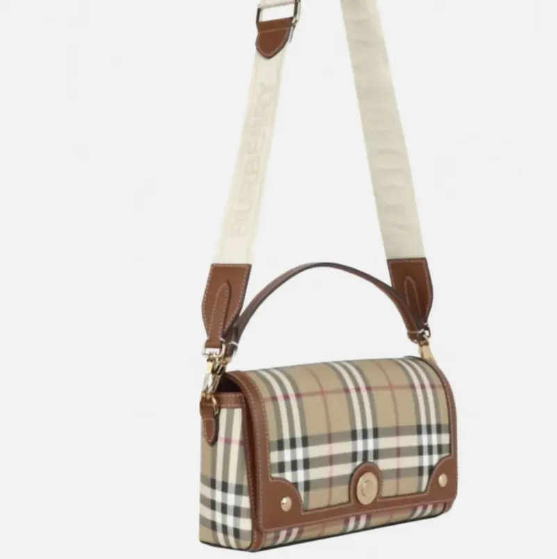 Burberry 巴宝莉 女士斜挎包