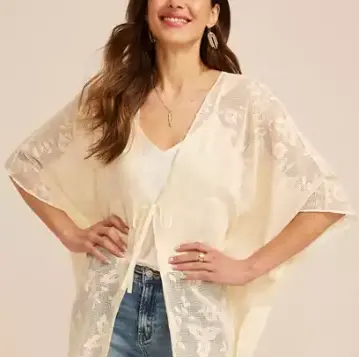 maurices 花卉钩针罩衫