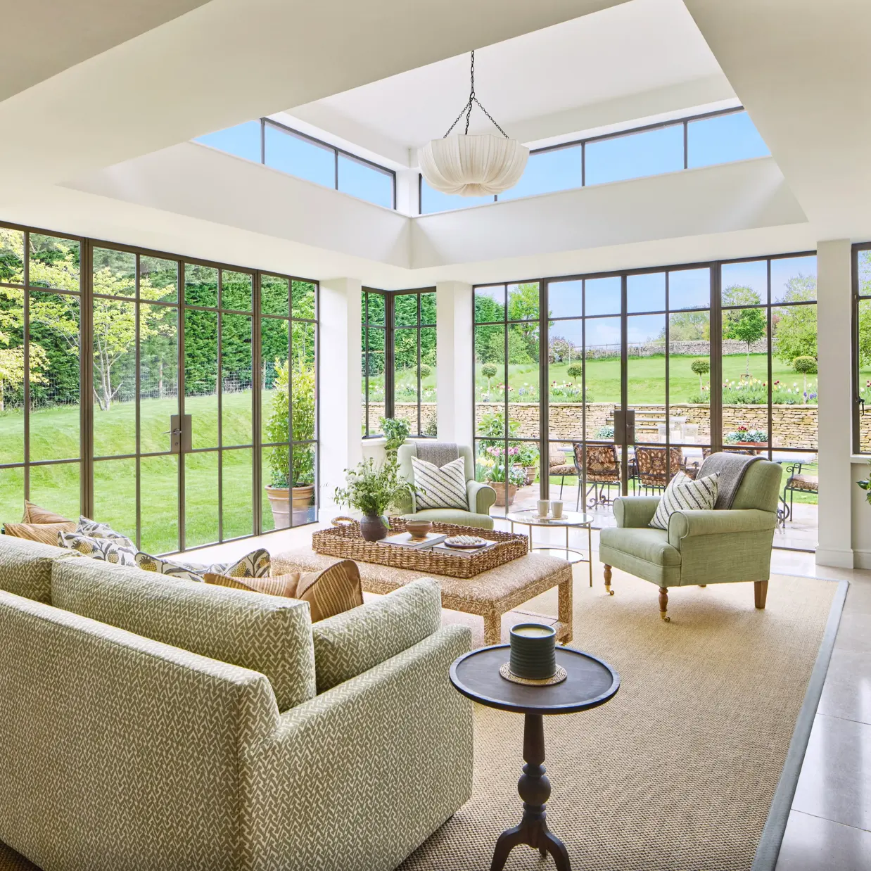 Omaze UK：康沃尔庄园抽奖活动！支持儿童医院慈善机构