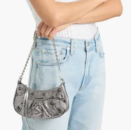 BALENCIAGA Le Cagole 铆钉金属质感皮革单肩包