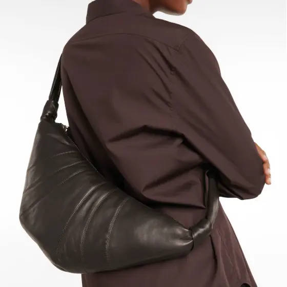 LEMAIRE Croissant 棕色皮革牛角包