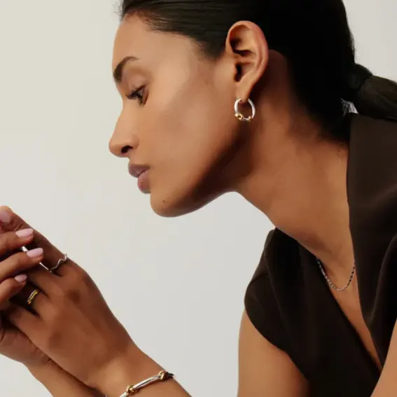 Missoma UK：精致首饰套装限时优惠 项链、耳环、手链等多款组合