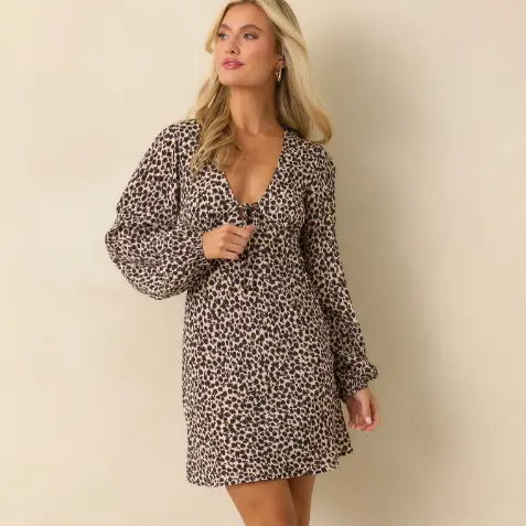 Red Dress 黑色印花连衣裙