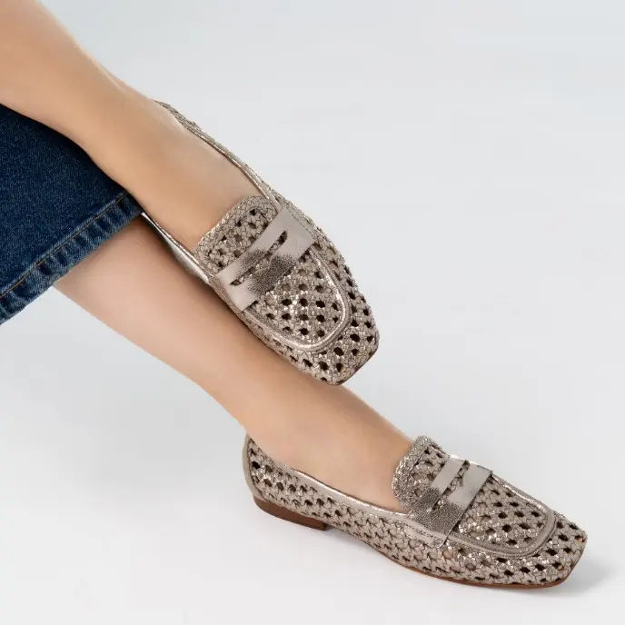 Donald Pliner：春日上新乐福鞋系列！四季皆宜 久穿不累脚