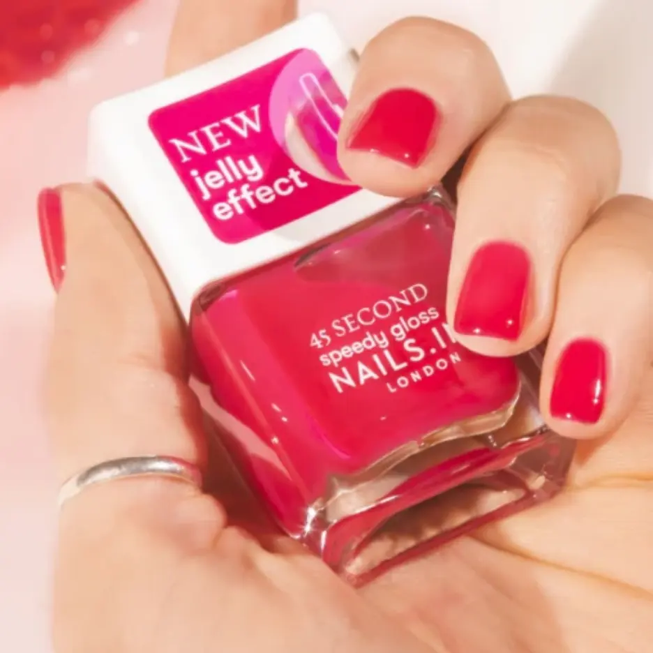 Nails Inc：全场买3副以上穿戴甲，享8.5折