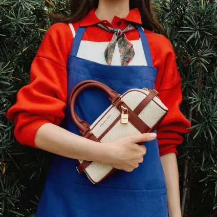 Charles & Keith Scottie 保龄球包