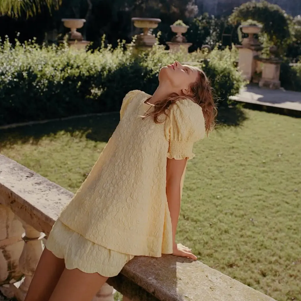 Anthropologie US：超多新品加入折扣区 Maeve 刺绣卫衣$29