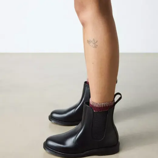 Dr Martens Flora 光滑皮革切尔西靴
