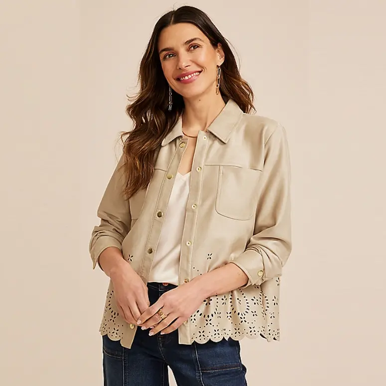 Maurices 仿麂皮扇形下摆夹克