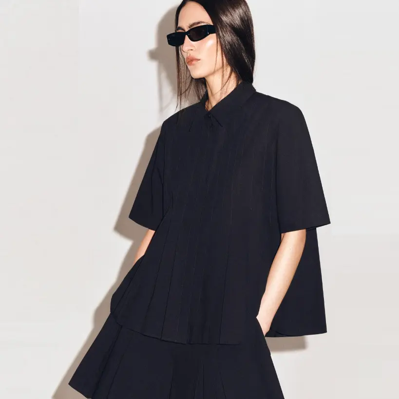 COS HK：极简主义女装新系列 质感穿搭必备