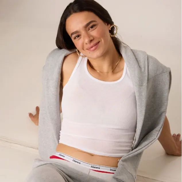 Hanes：全场买3件以上享8折