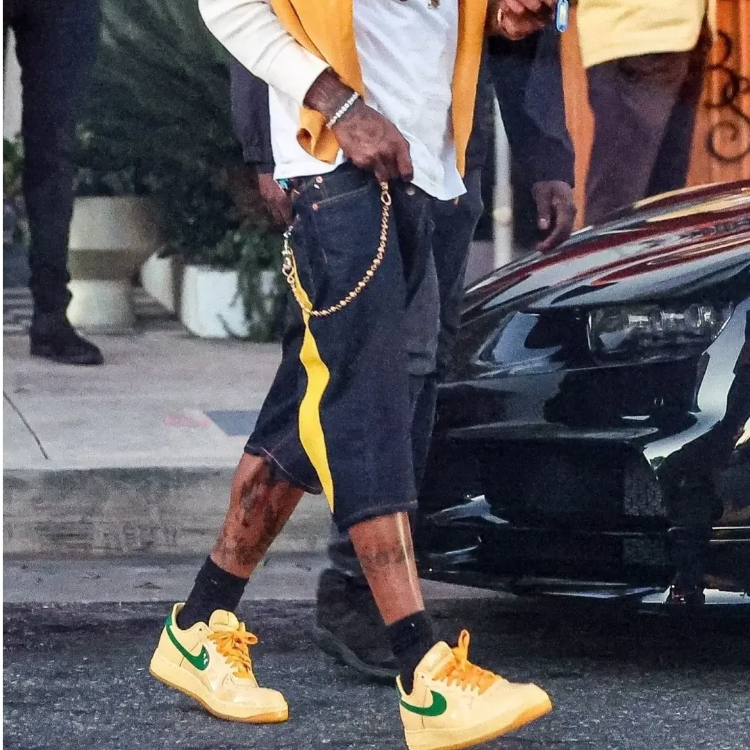 StockX：潮流时尚好物上新热卖 新款星星人挂件上新