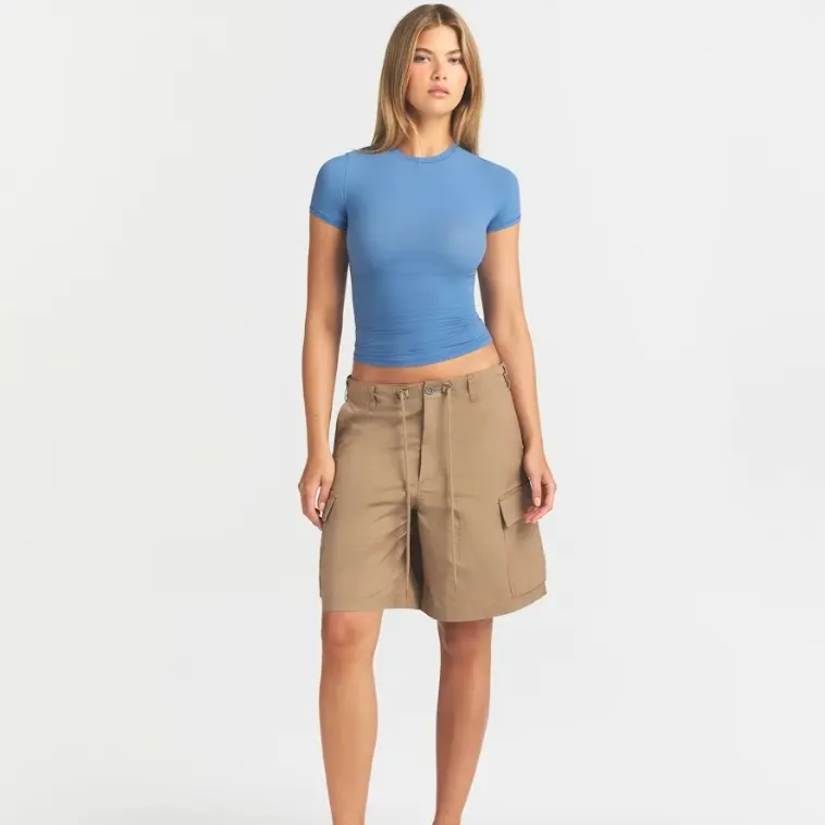 SKIMS：新色登场！Fits Everybody 系列北极蓝加入