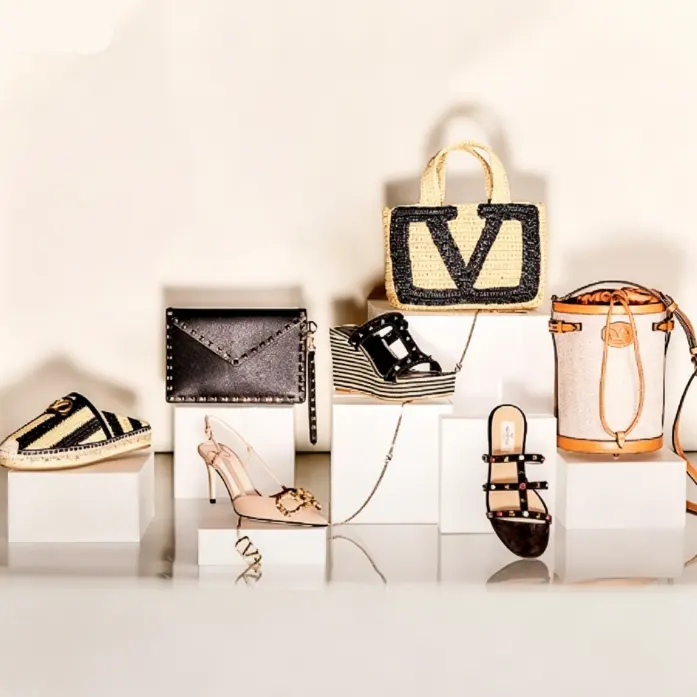 Gilt：华伦天奴上新热卖 入铆钉高跟鞋、斜挎包等