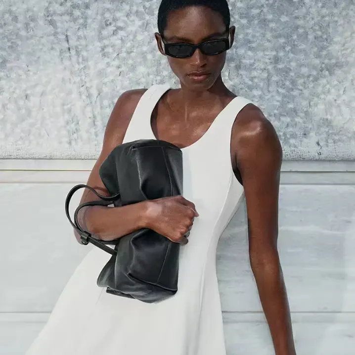 COS：夏日都市系列上线！经典亚麻及轻盈面料服饰热卖中