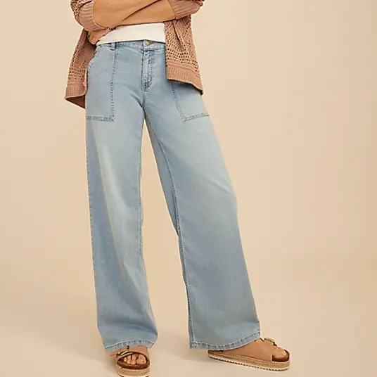 m jeans by maurices™ 柔软中腰贴袋阔腿牛仔裤