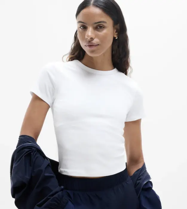 Athleta 经典T恤