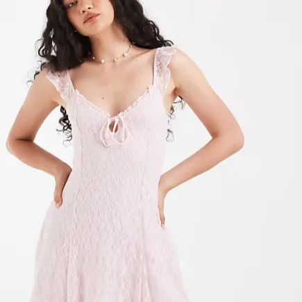 Hollister 小海鸥粉色碎花迷你连衣裙