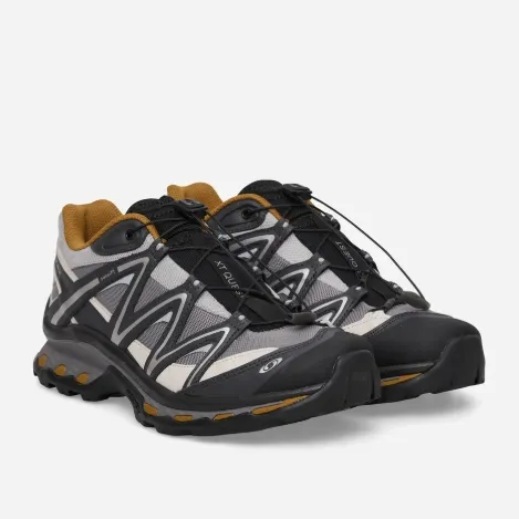 Salomon 萨洛蒙 XT-QUEST 黑色运动鞋