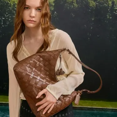 Charles & Keith US：阵亡将士纪念日促销