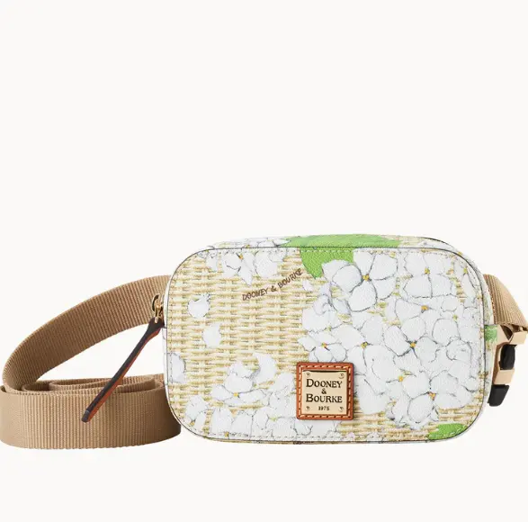 之前$99！Dooney & Bourke 绣球花编织挎包