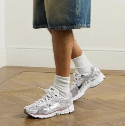 NIKE Zoom Vomero 5 皮革及橡胶饰边网眼运动鞋