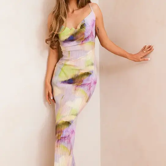 PrettyLittleThing 水仙裙